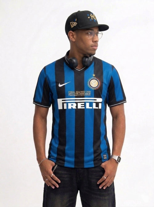 Camisa Inter de Milão Retrô 2010 Azul e Preta - Nike