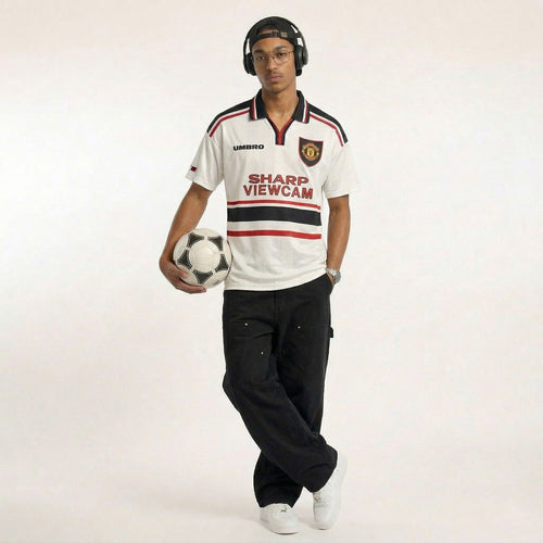 Camisa Retrô Man United 97/99 Away - Masculina - Modelo Torcedor - Branca
