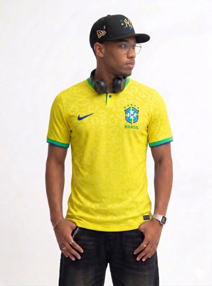 Camisa Brasil I 2022 - Amarela - Nike - Masculino Jogador