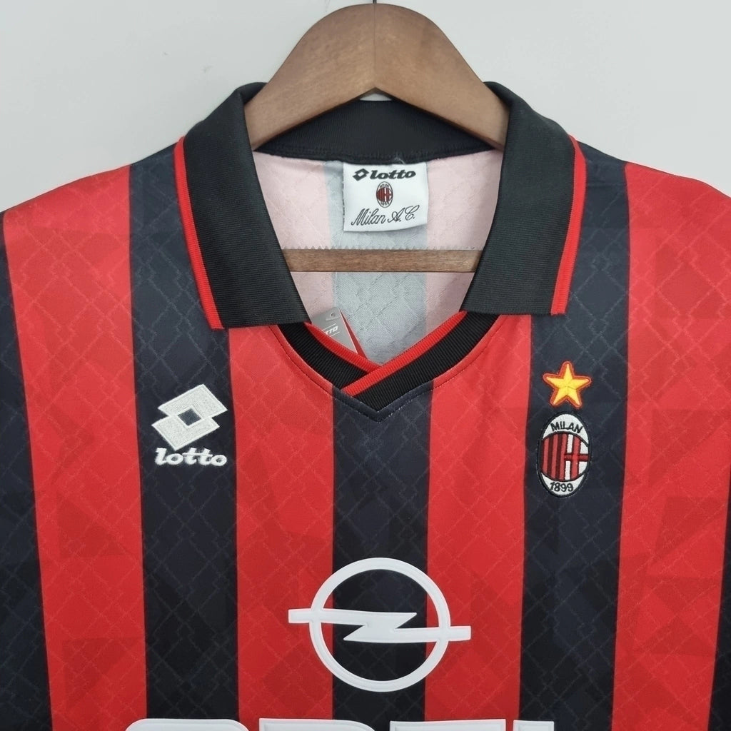 Camisa Retrô AC Milan I 95/96 - Masculina - Modelo Torcedor- Vermelha e Preta